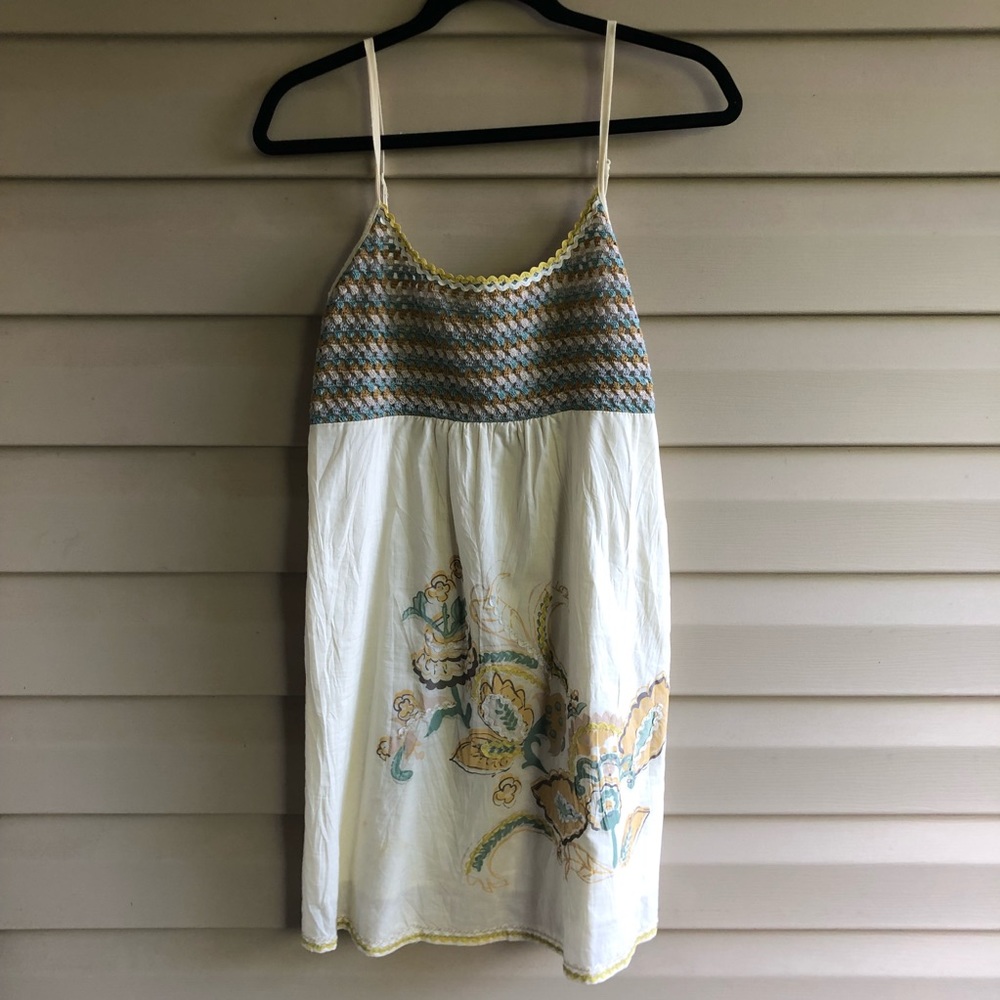 Simple sundress with stitched floral pattern